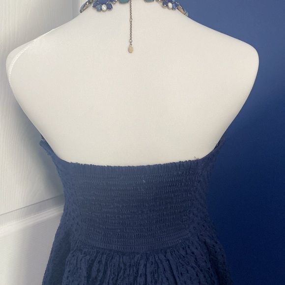 Old Navy strapless eyelet dress - Picture 6 of 6